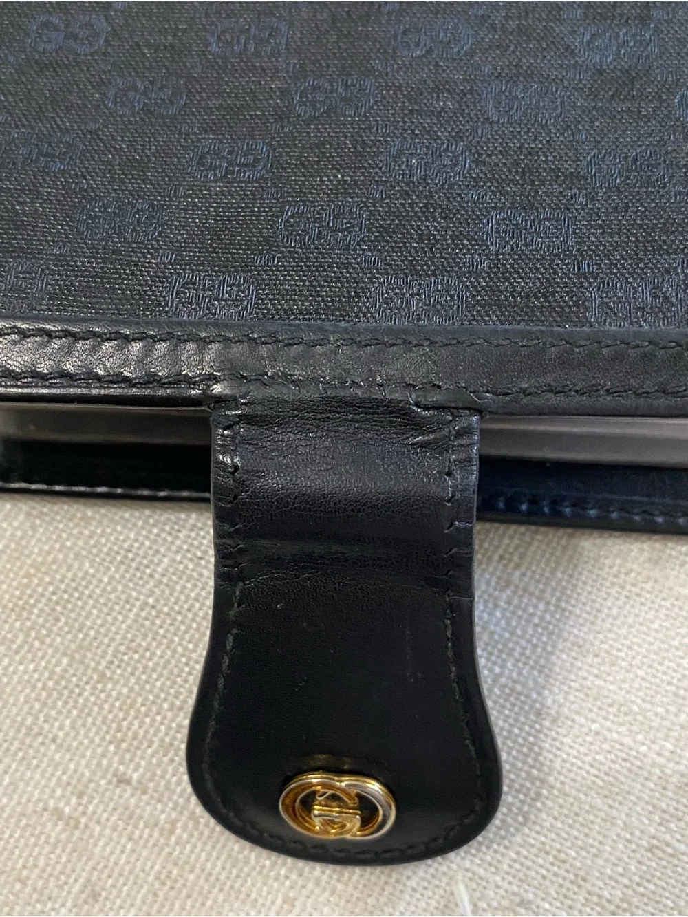 Vintage Gucci Trifold Wallet Card Holder Micro GG Black